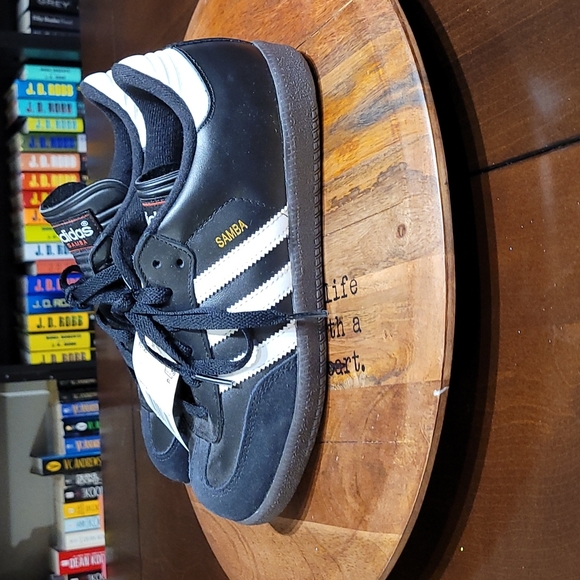 adidas Other - Youth Adidas Samba classic